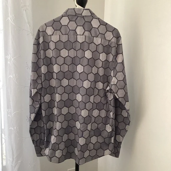 The Dark Knight Joker’s Hexagon Shirt – Halloween Costume/Fancy Dress – Size XL - Picture 2 of 7